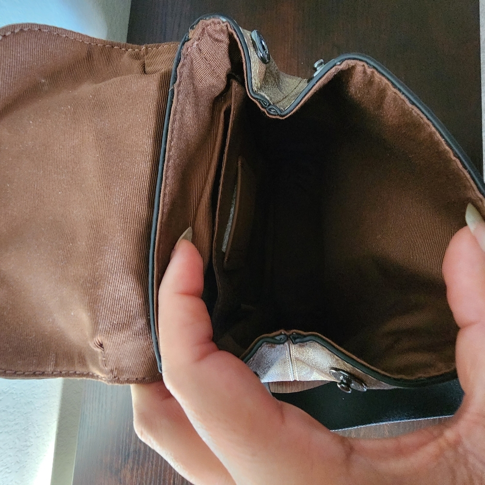 Coach Hudson Small BackPack In Signature Canvas Brand New Without Tags - Picture 10 of 10